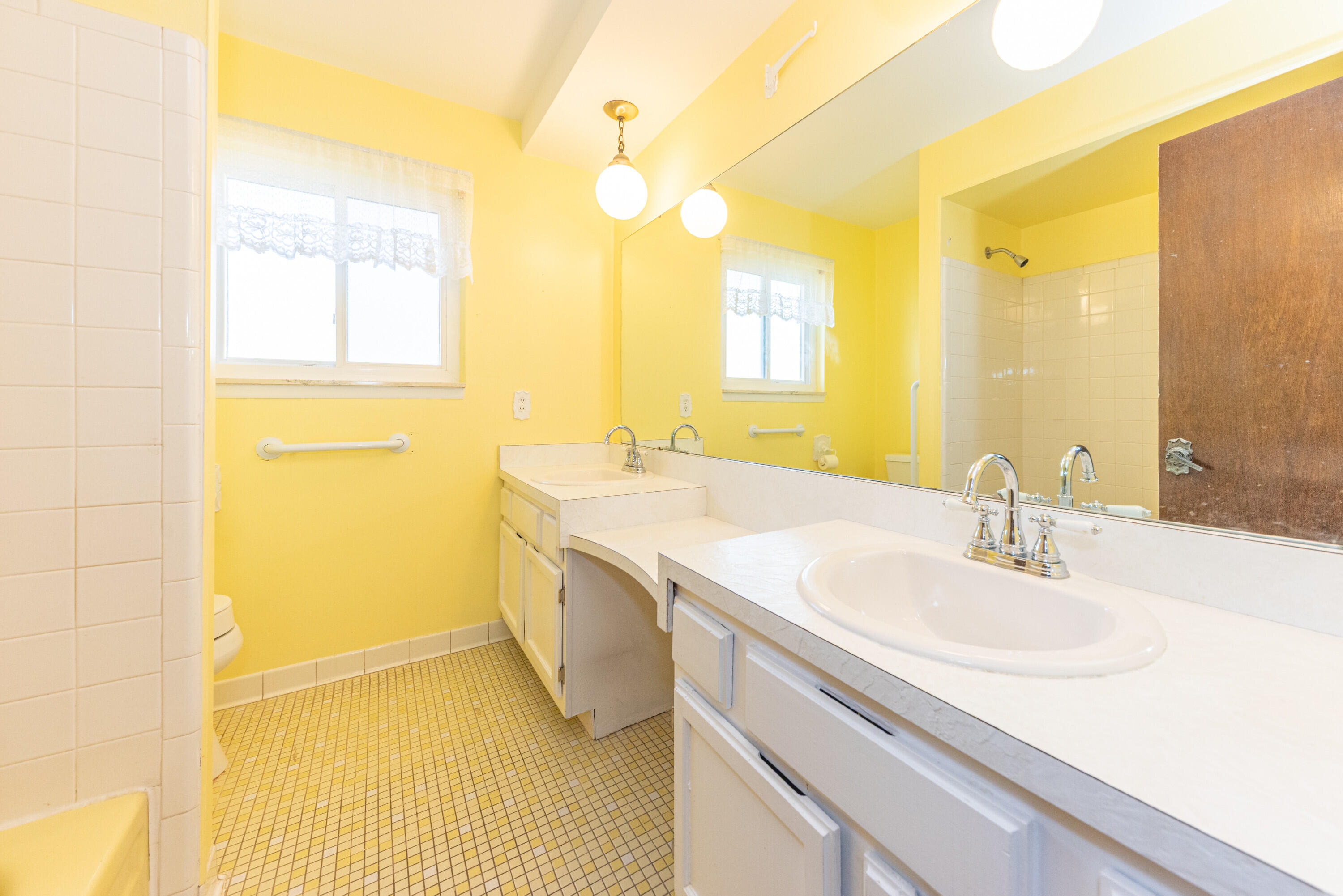 5806 Wedgewood Road Canton, MI 48187 - Photo 33 of 50 032_23