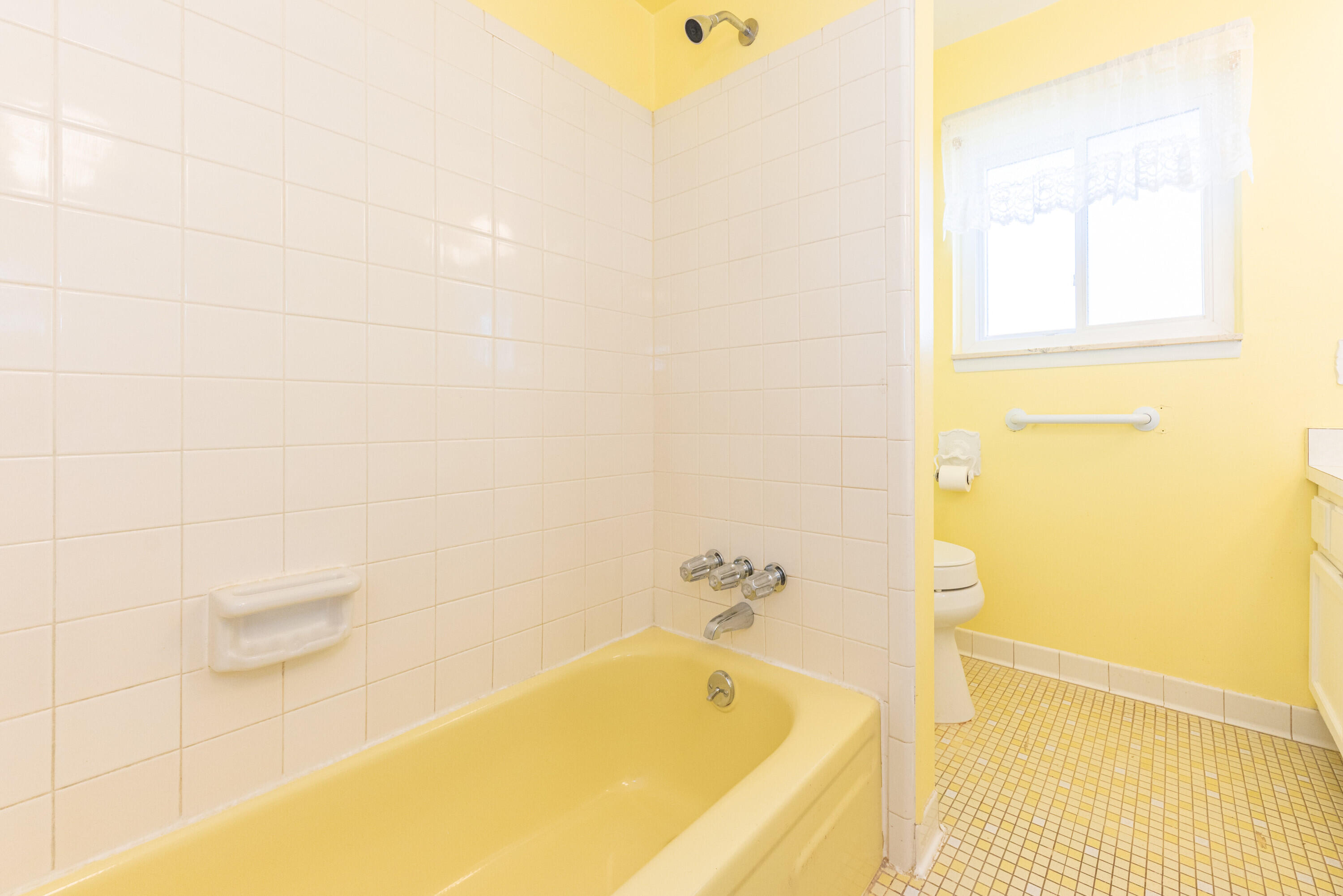 5806 Wedgewood Road Canton, MI 48187 - Photo 34 of 50 033_25