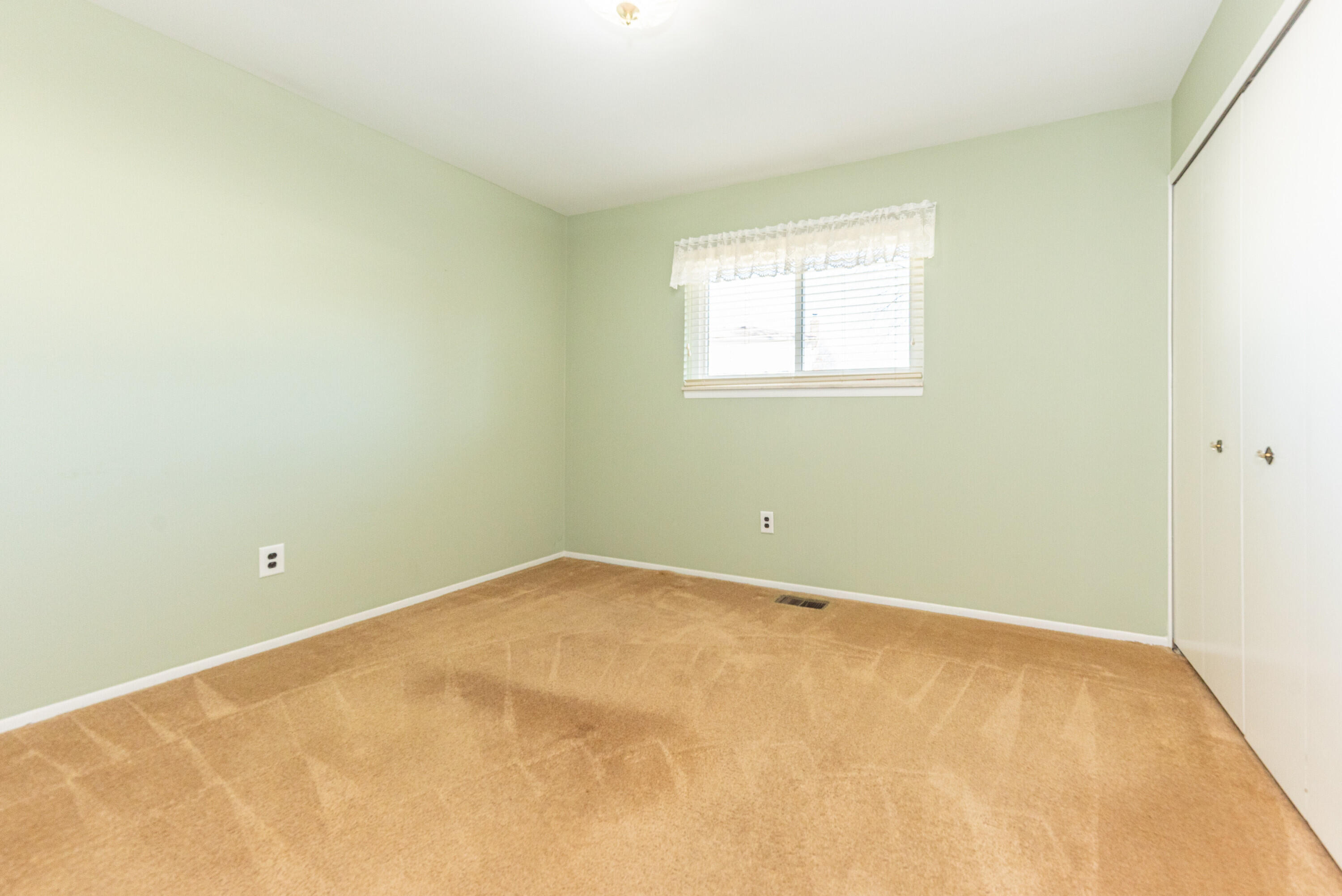 5806 Wedgewood Road Canton, MI 48187 - Photo 36 of 50 035_27