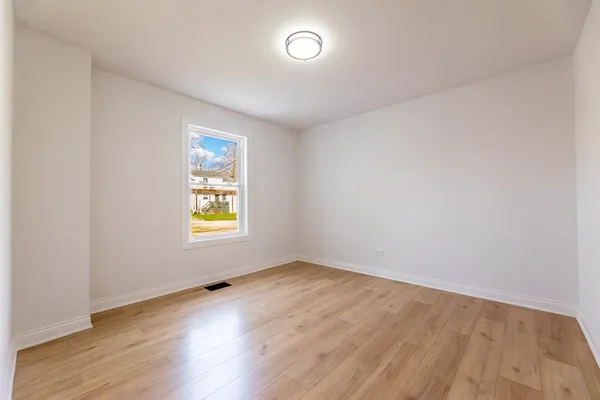 $400,000 | 21835 1/2 Richton Road, Matteson, IL 60443