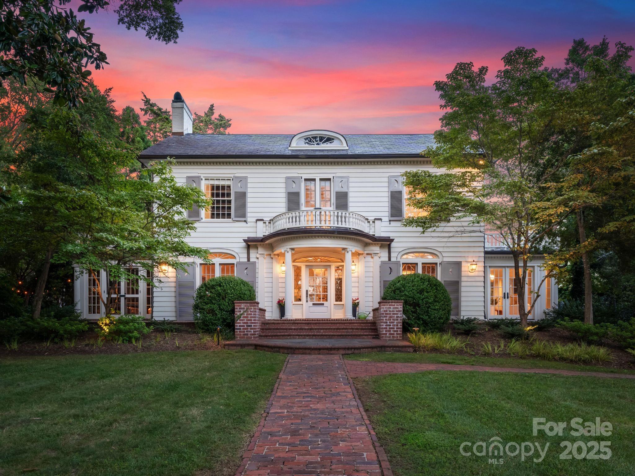 1137 Queens Road West Charlotte, NC 28207 - Photo 1 of 47 Gallery Image 1