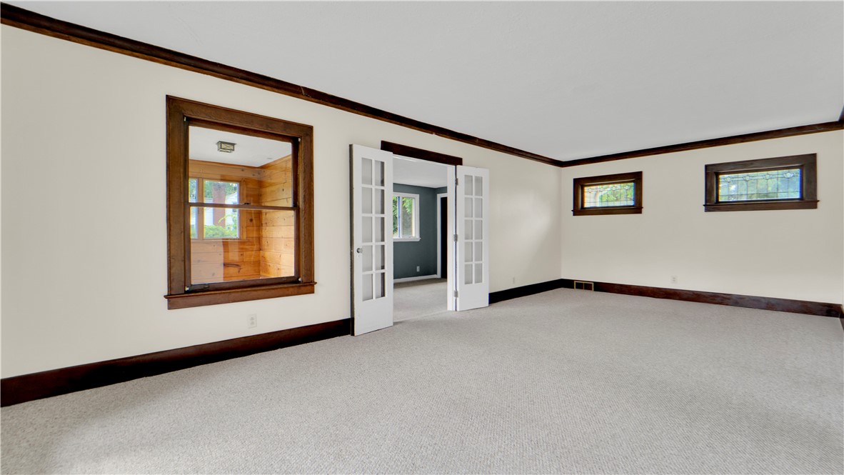 757 5 Mile Line Road Webster, NY 14580 - Photo 6 of 33