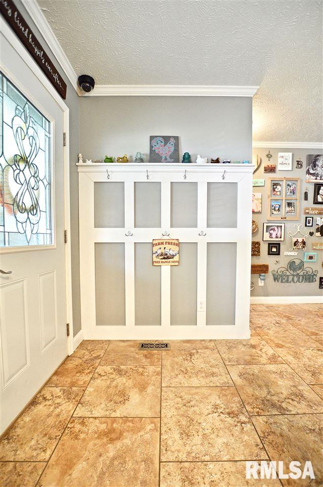 205 South Main Street Spaulding, IL 62561 - Photo 6 of 34 Gallery Image 6