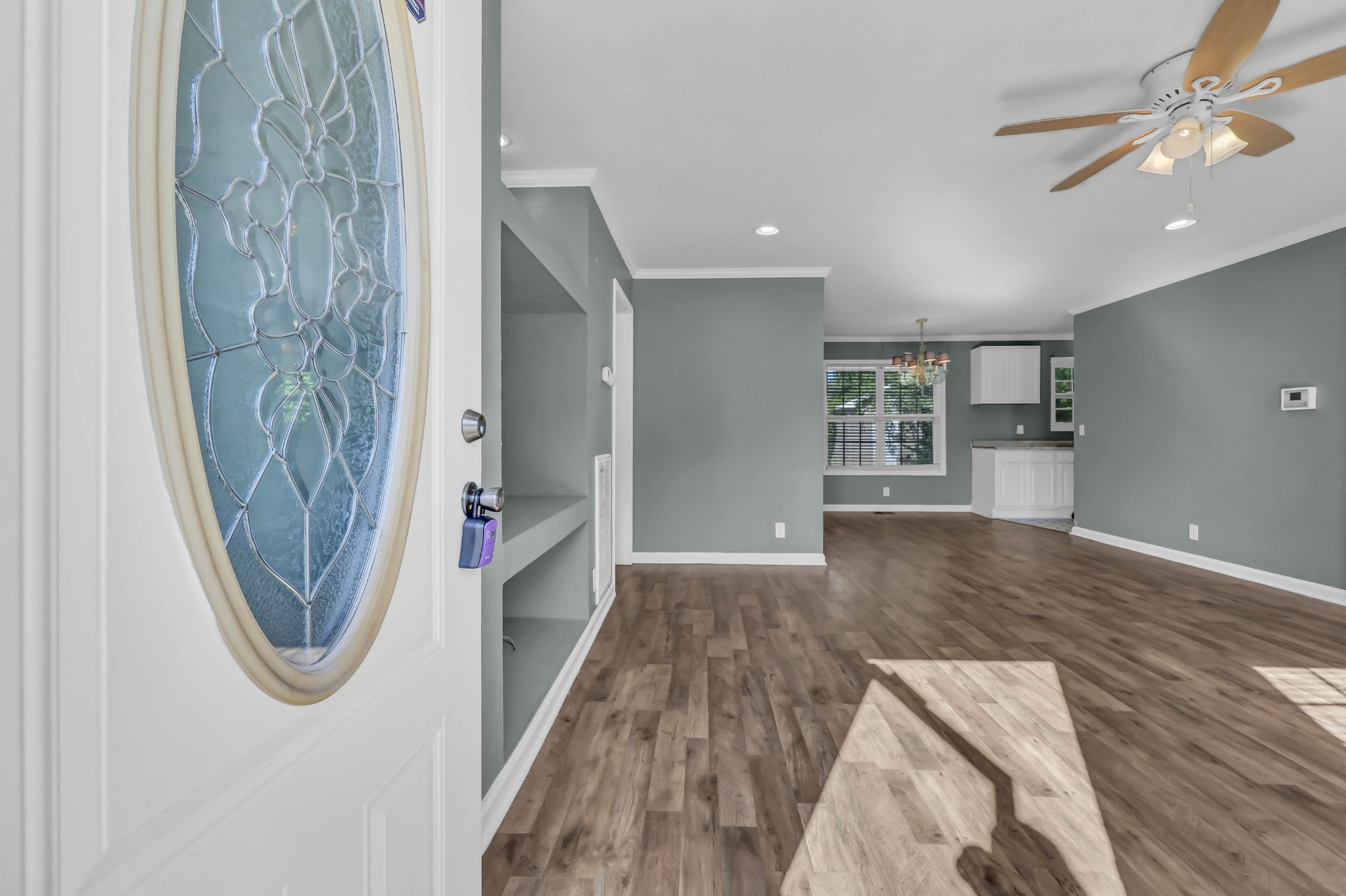 1584 Boxcroft Road Clarksville, TN 37042 - Photo 3 of 25 Gallery Image 3