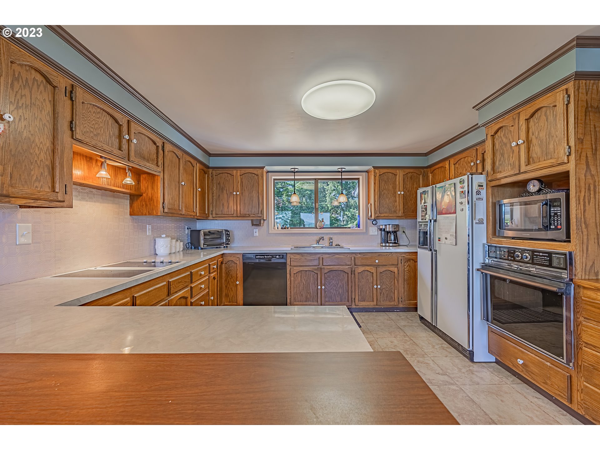 844 Crestview Drive Reedsport, OR 97467 - Photo 23 of 48