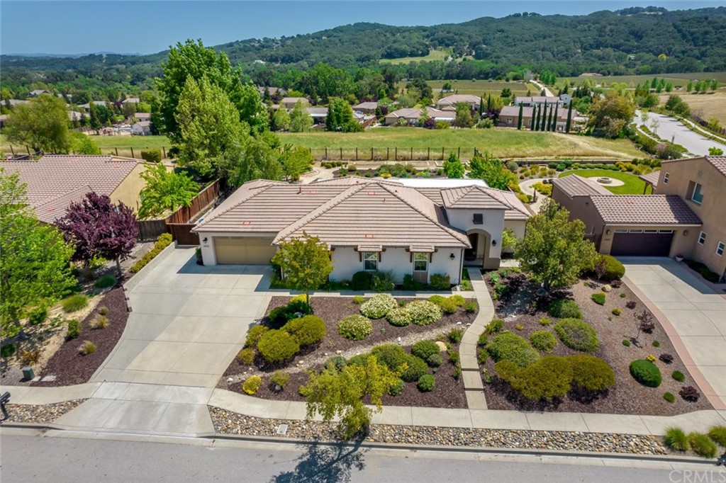 1675 Via Rojas Templeton, CA 93465 - Photo 43 of 60 an aerial view of a house with yard swimming pool and outdoor seating