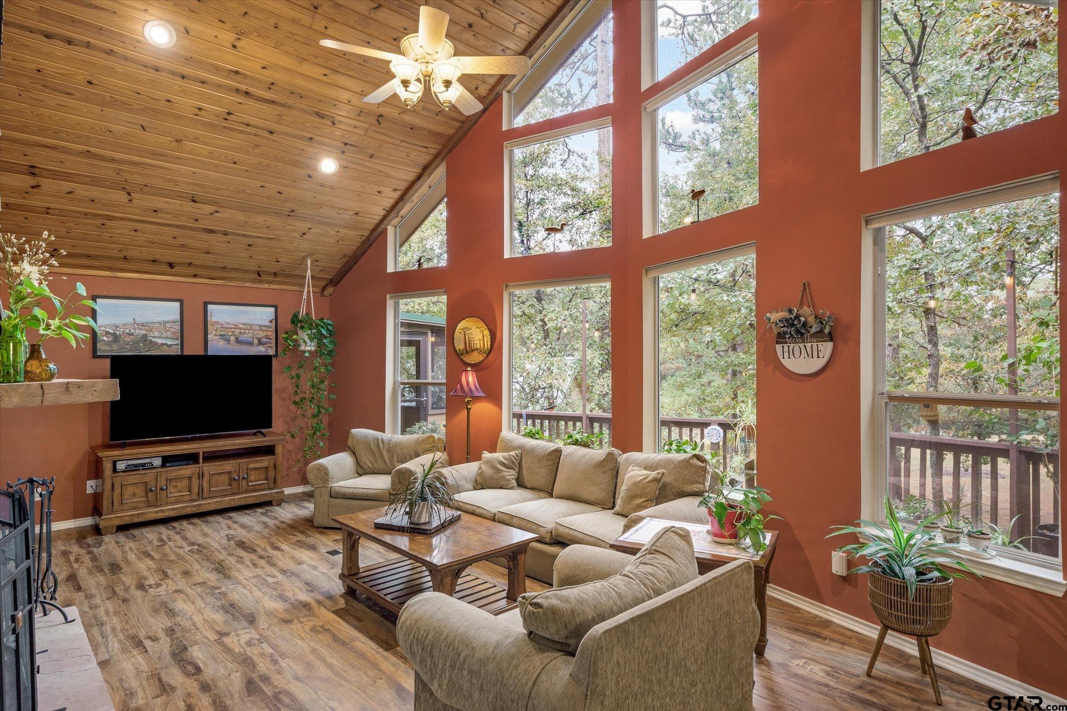 150 Green Oak Holly Lake Ranch, TX 75765 - Photo 11 of 48