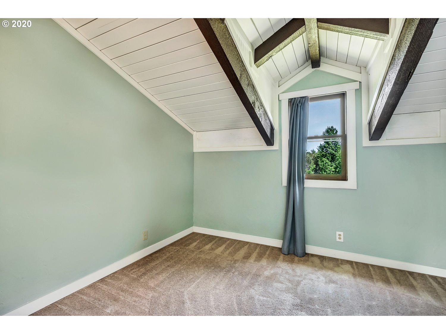 65120 Collins Road Bend, OR 97703 - Photo 18 of 32