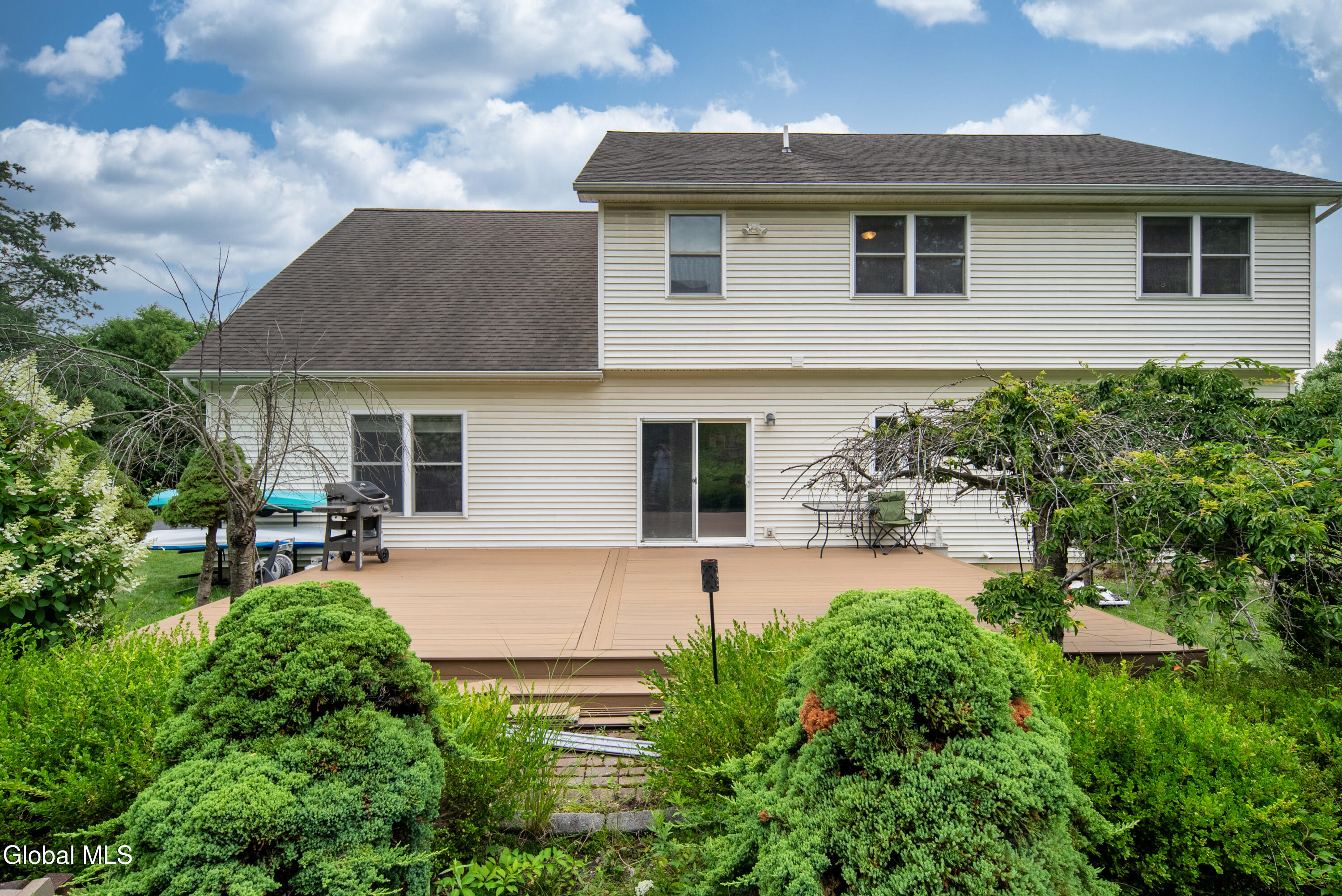 41 Dyke Road Colonie, NY 12110 - Photo 72 of 81 076