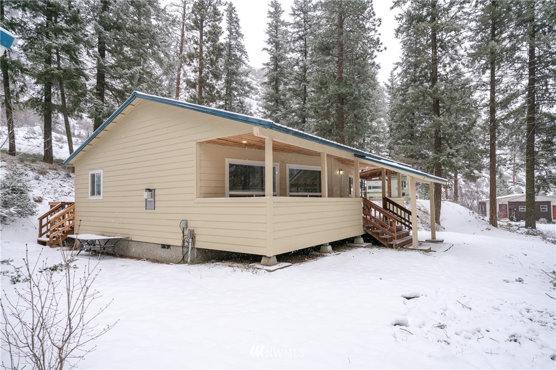 600 Mad River Road Entiat, WA 98822 - Photo 2 of 21 Gallery Image 2