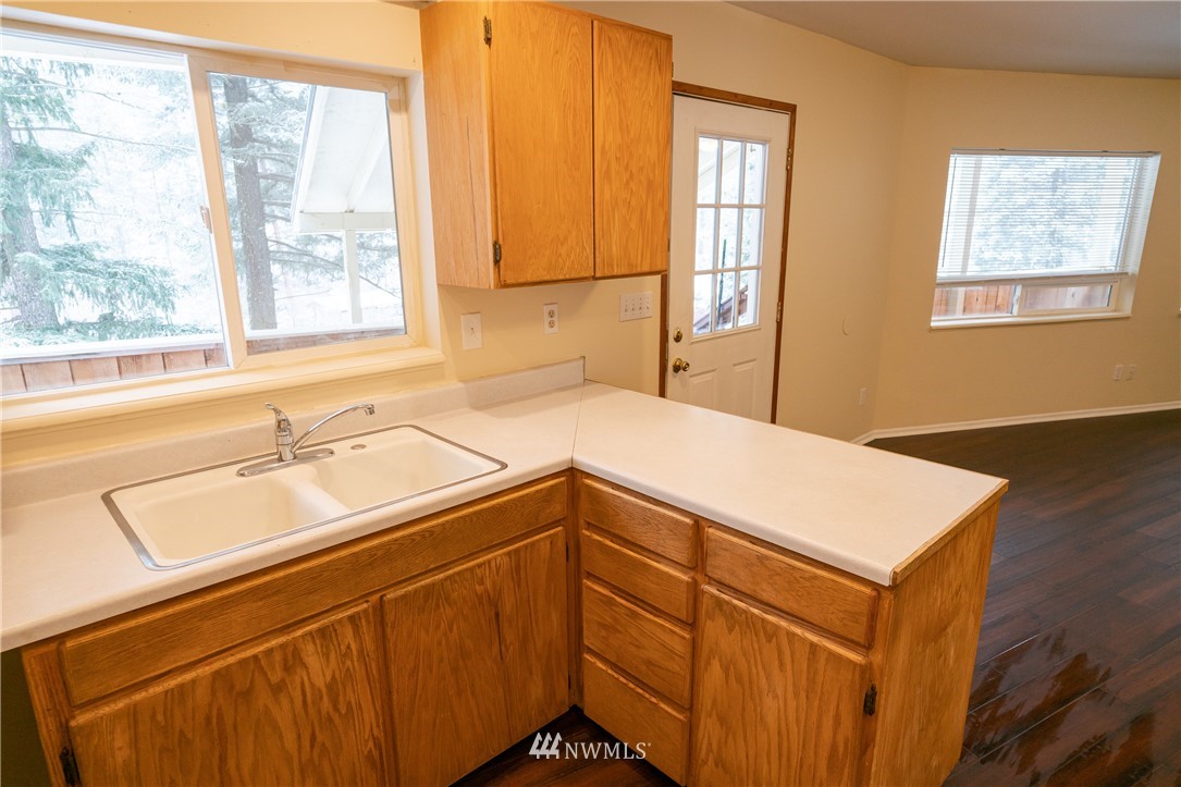 600 Mad River Road Entiat, WA 98822 - Photo 6 of 21 Gallery Image 6