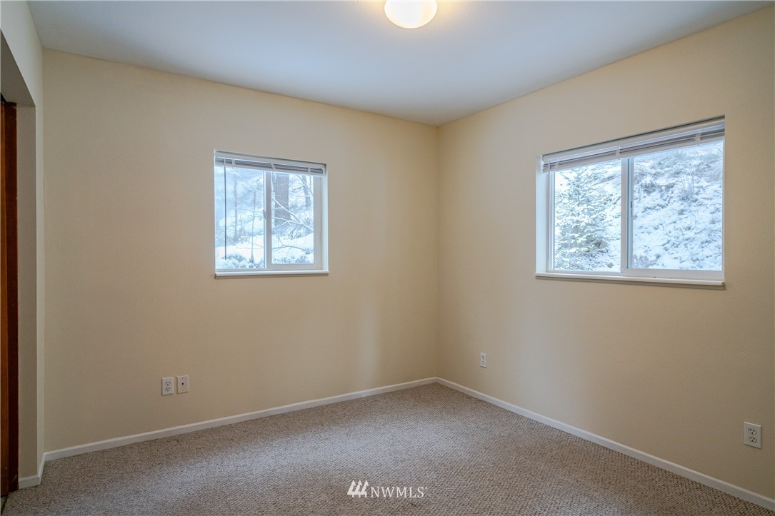 600 Mad River Road Entiat, WA 98822 - Photo 9 of 21 Gallery Image 9
