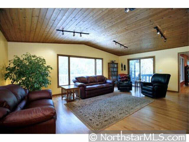 6605 Cahill Road Edina, MN 55439 - Photo 4 of 10