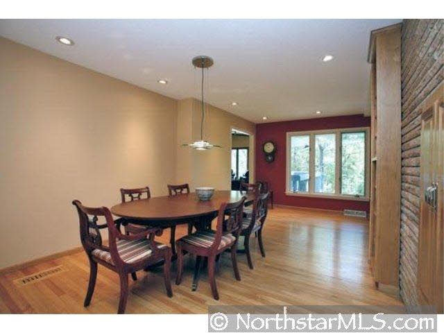 6605 Cahill Road Edina, MN 55439 - Photo 5 of 10