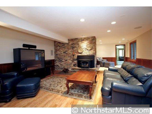 6605 Cahill Road Edina, MN 55439 - Photo 6 of 10