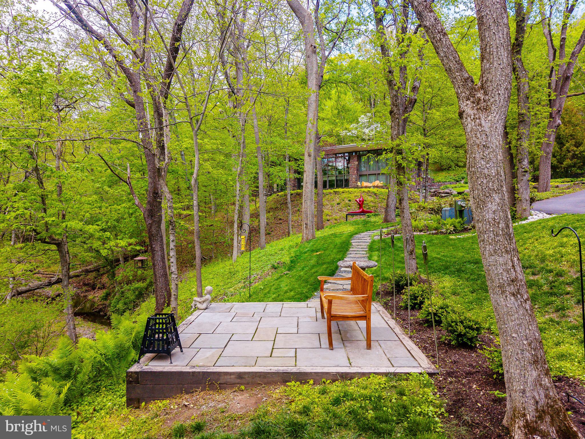 372 Brownsburg Road Newtown, PA 18940 - Photo 58 of 81 Sitting Area