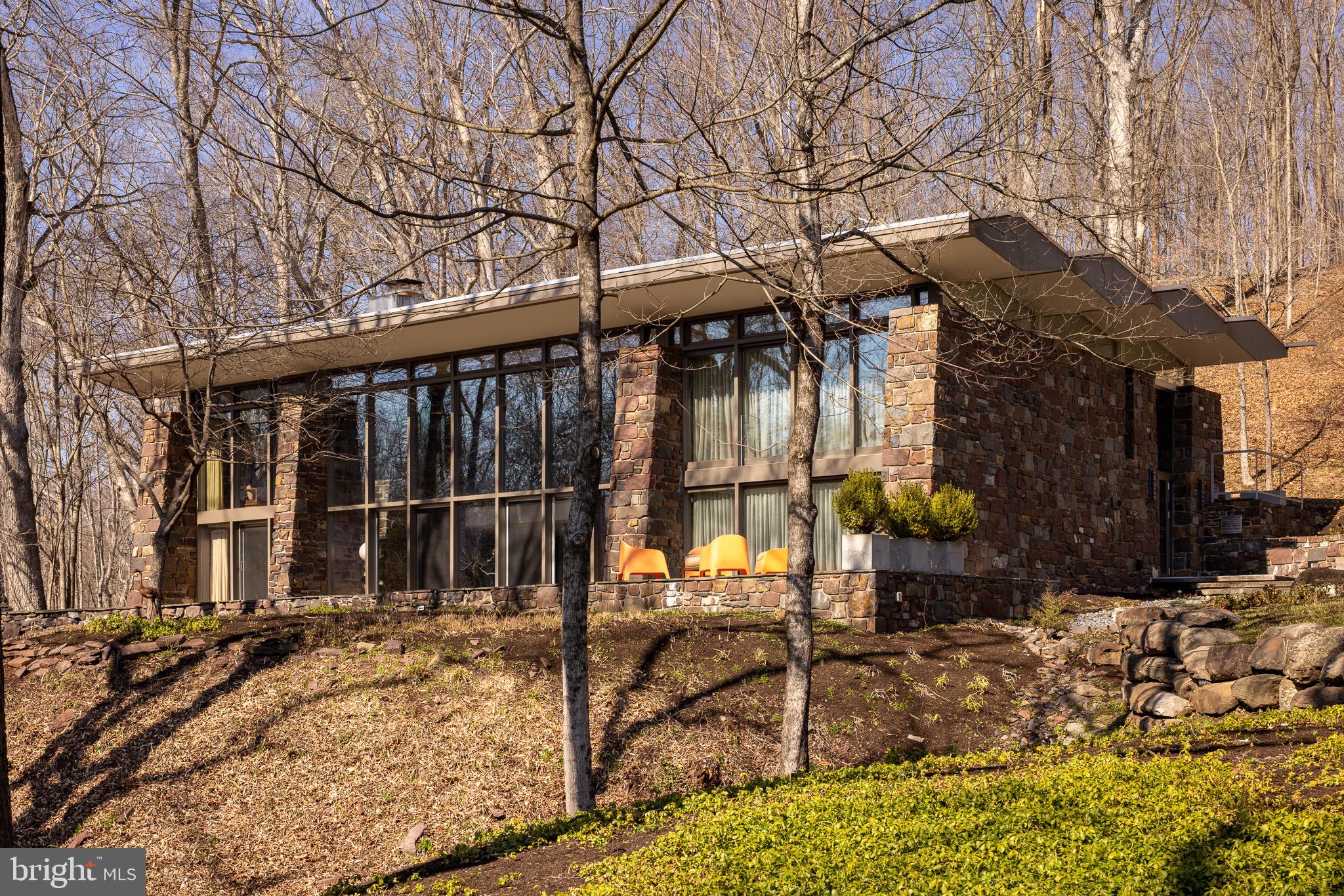 372 Brownsburg Road Newtown, PA 18940 - Photo 6 of 72 Exterior