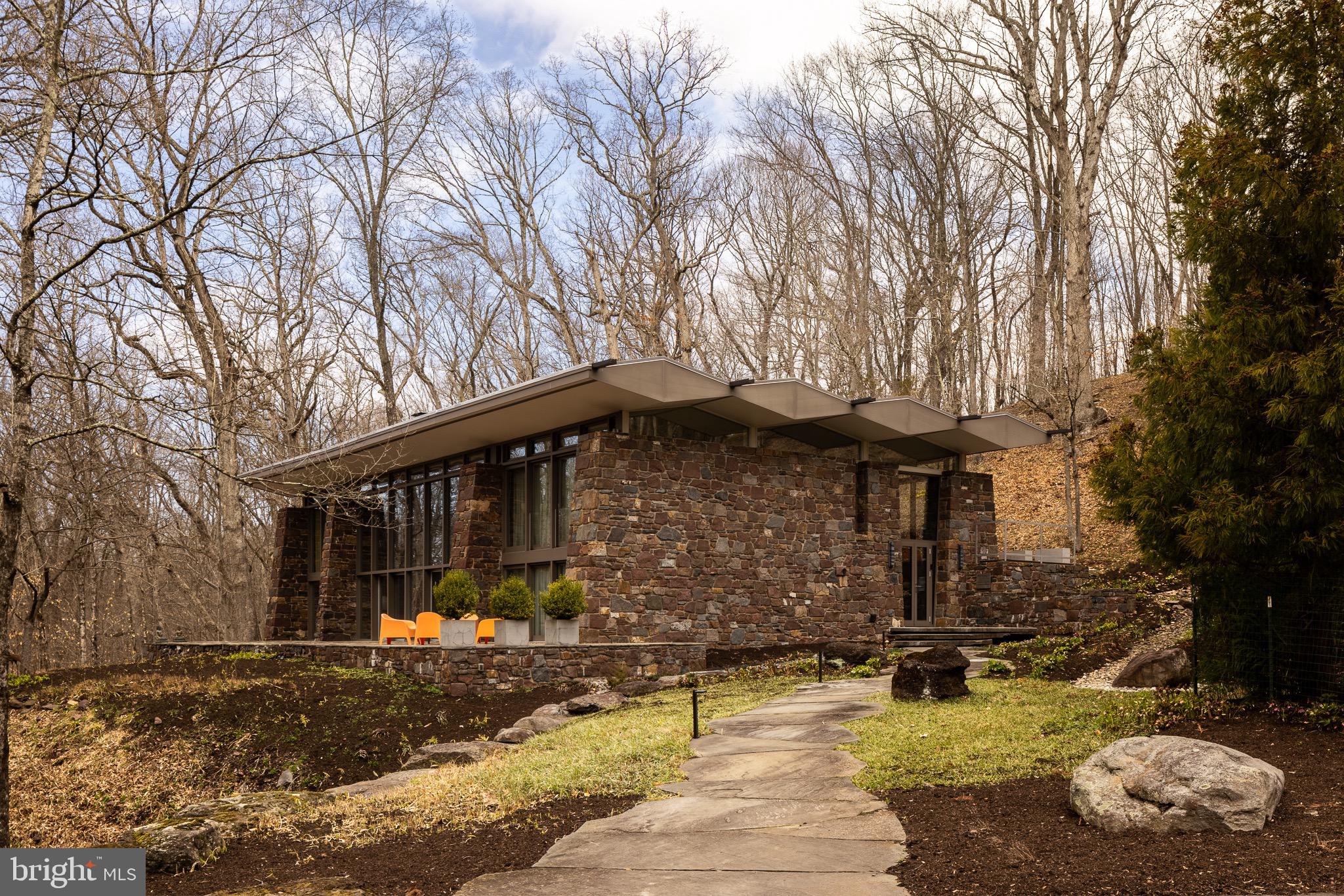 372 Brownsburg Road Newtown, PA 18940 - Photo 66 of 72 Exterior