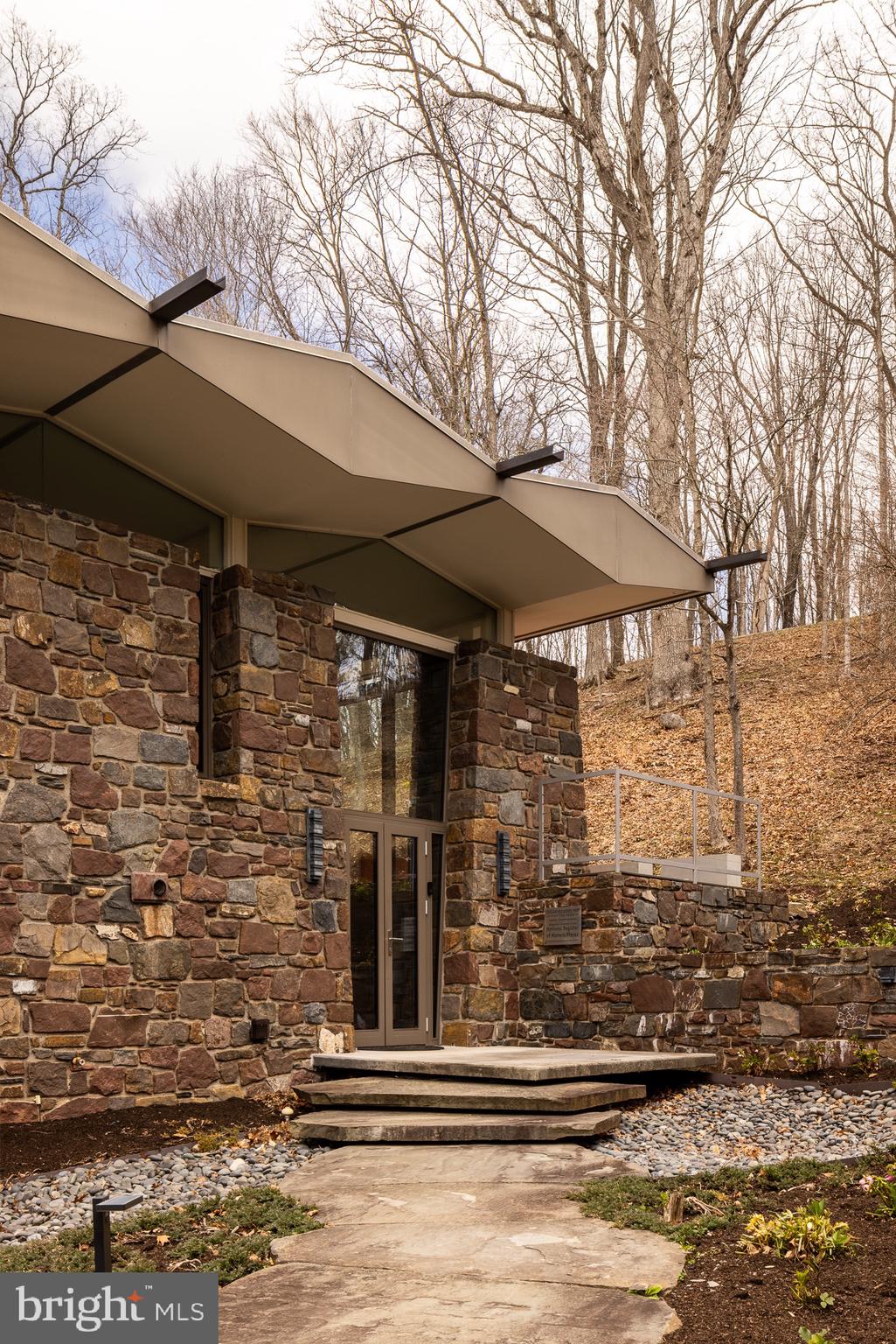 372 Brownsburg Road Newtown, PA 18940 - Photo 8 of 72 Exterior