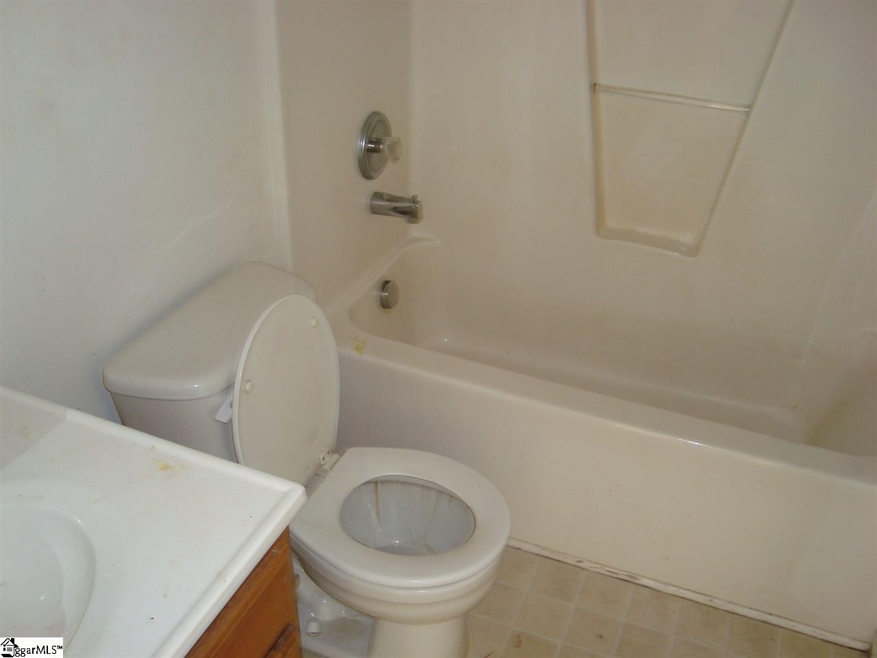 101 Anchor Road Greenville, SC 29617 - Photo 4 of 7 Gallery Image 4