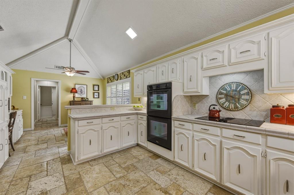 6306 Oakleaf Road Dallas, TX 75248 - Photo 16 of 40