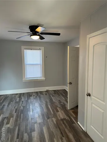 $69,000 | 6507 Leschen Avenue, Hillsdale, MO 63121