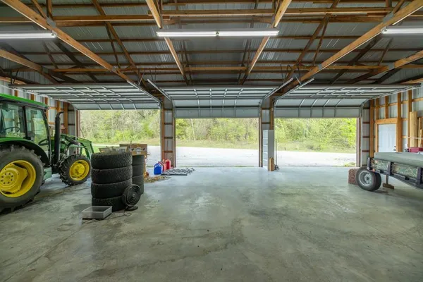 $2,990,000 | 3701 South 1500th Road, Rich Hill, MO 64779