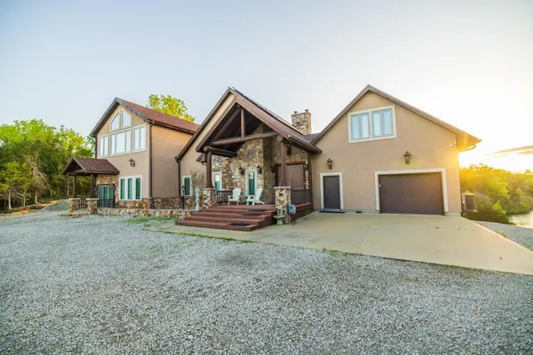 $2,990,000 | 3701 South 1500th Road, Rich Hill, MO 64779