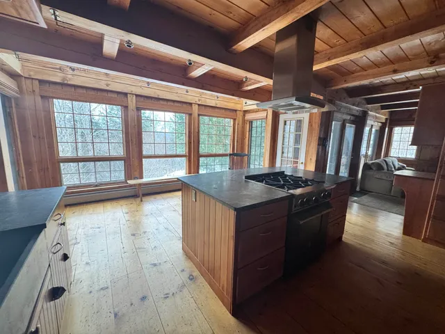 $999,000 | 157 Mehuron Drive, Waitsfield, VT 05673