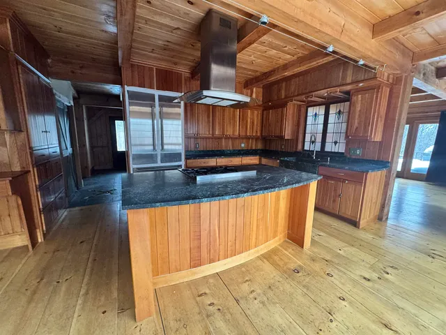 $999,000 | 157 Mehuron Drive, Waitsfield, VT 05673