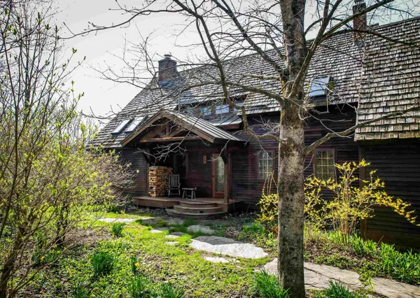 $999,000 | 157 Mehuron Drive, Waitsfield, VT 05673