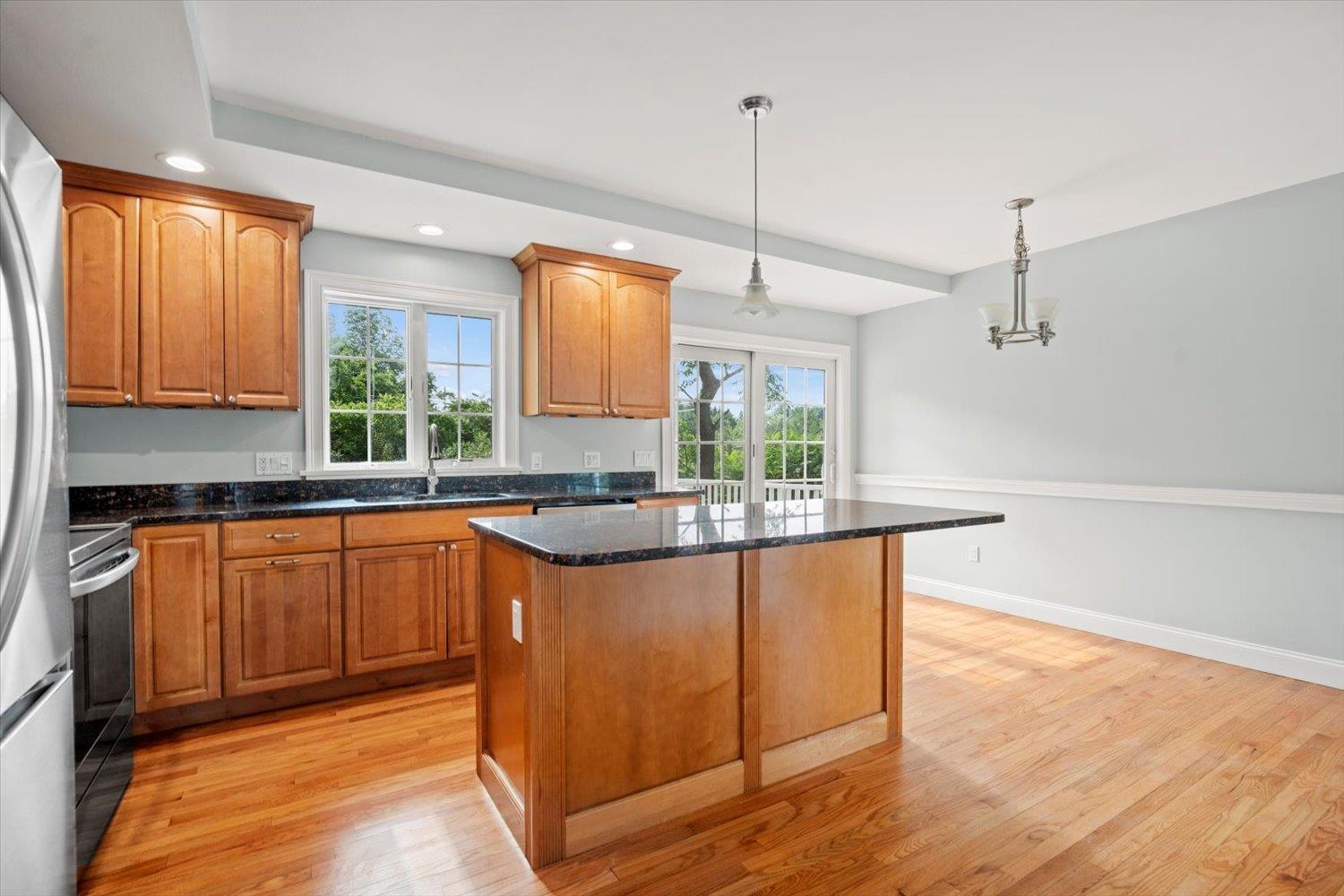 28 Weare Road Seabrook, NH 03874 - Photo 4 of 41