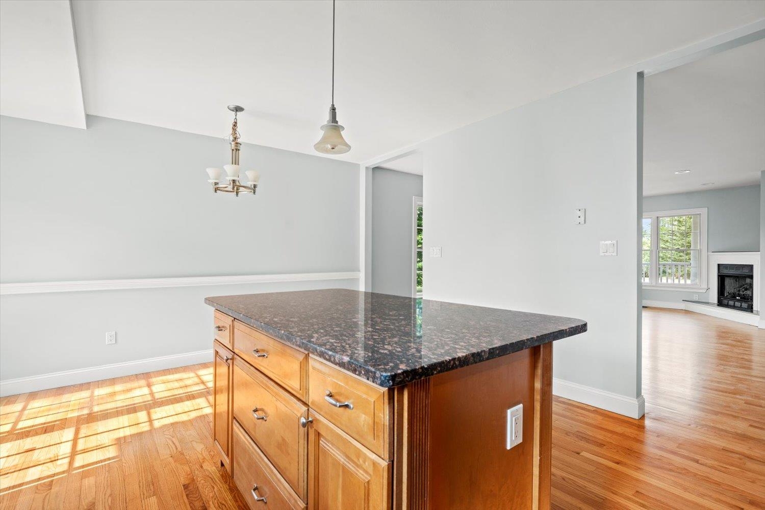 28 Weare Road Seabrook, NH 03874 - Photo 8 of 41