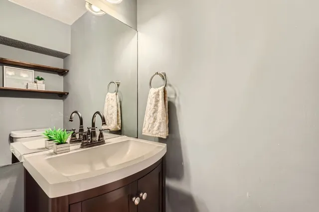 a close view of sink and tap