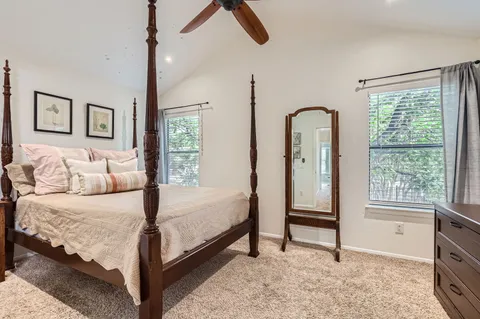 $215,000 | 1411 Gracy Farms Lane, Unit 113, Austin, TX 78758