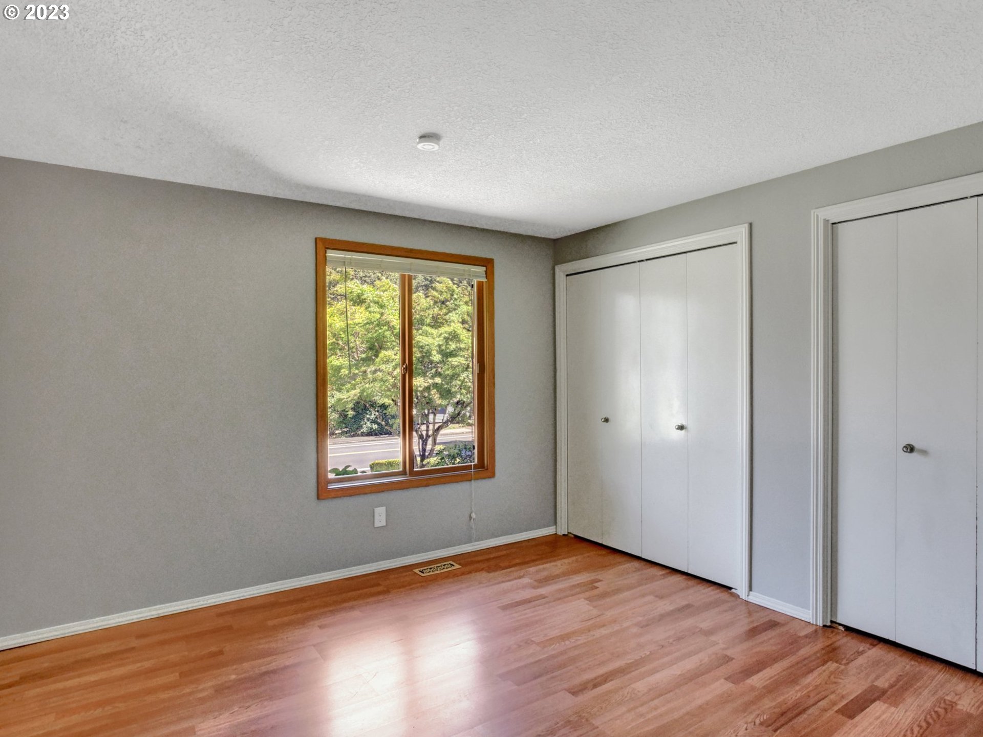 2050 Greentree Road Lake Oswego, OR 97034 - Photo 31 of 41 Gallery Image 31