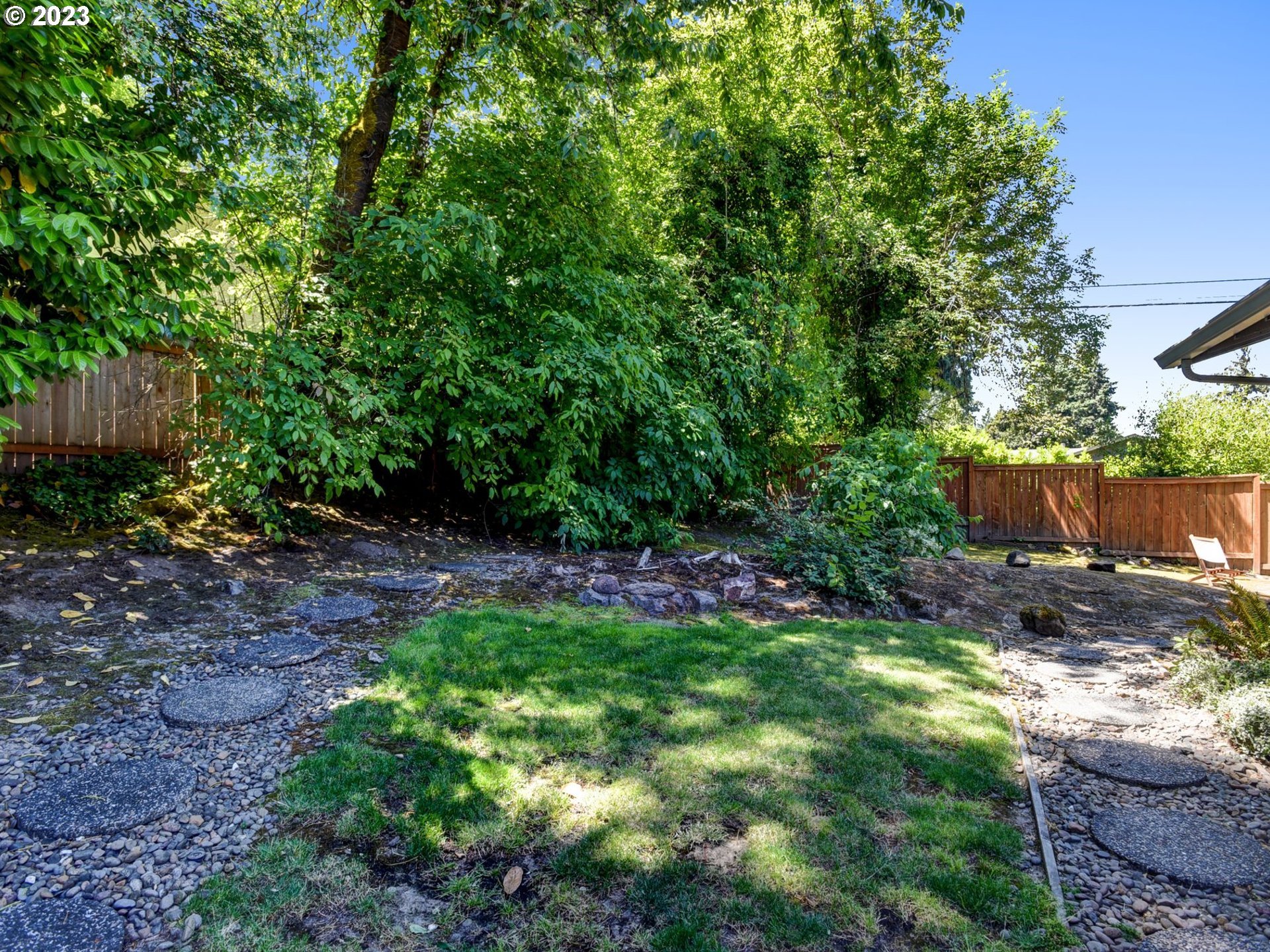 2050 Greentree Road Lake Oswego, OR 97034 - Photo 38 of 41 Gallery Image 38