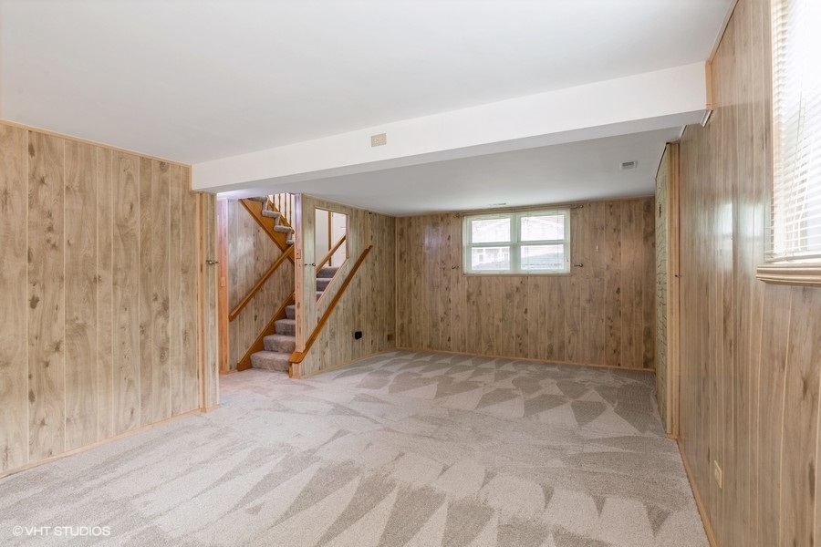 2316 Beck Road Lindenhurst, IL 60046 - Photo 11 of 22