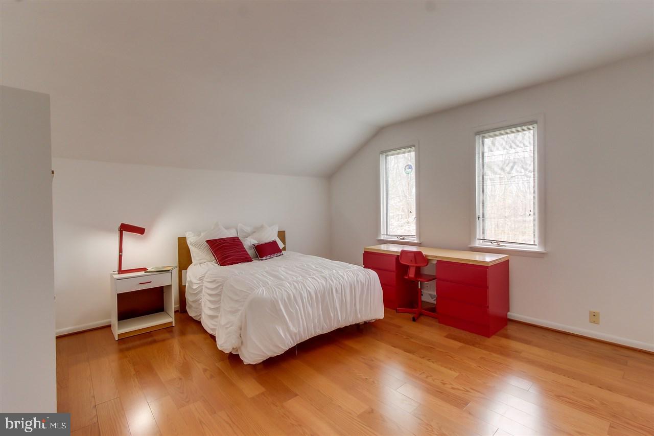 671 Owen Road York, PA 17403 - Photo 19 of 31 Gallery Image 19