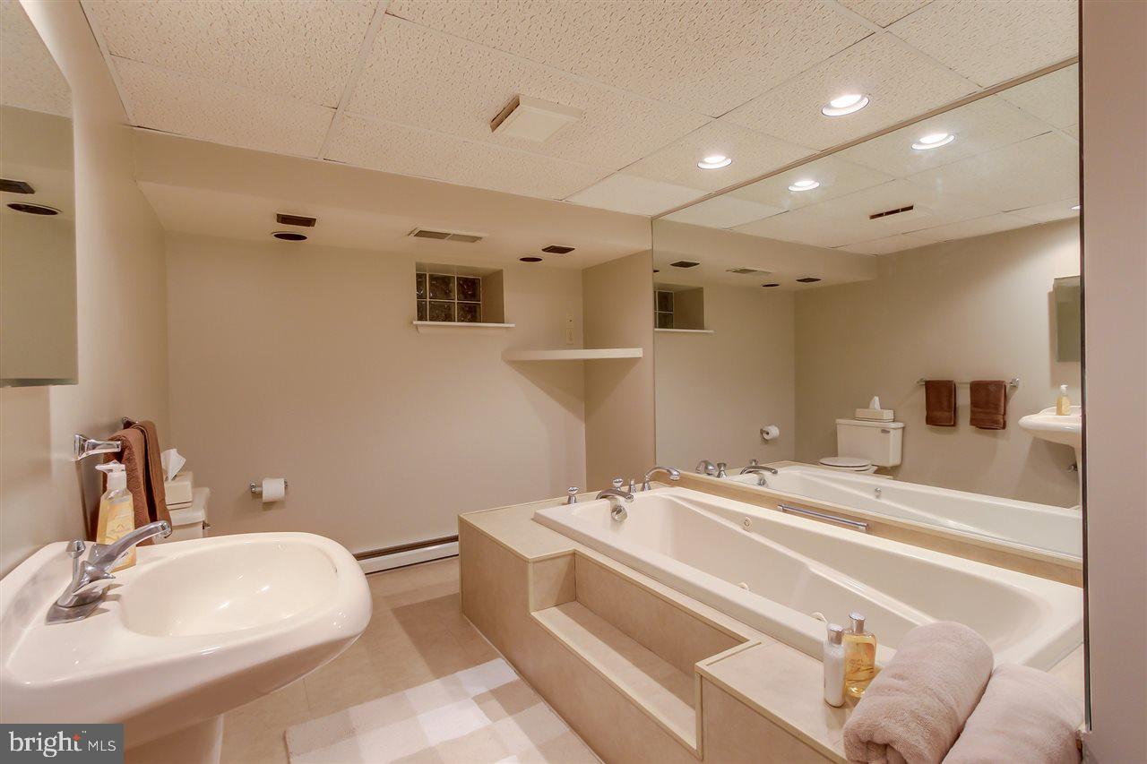 671 Owen Road York, PA 17403 - Photo 24 of 31 Gallery Image 24