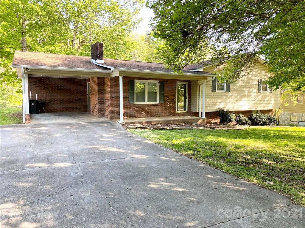 2226 Olde Well Road Hudson, NC 28638 - Photo 3 of 20 Gallery Image 3