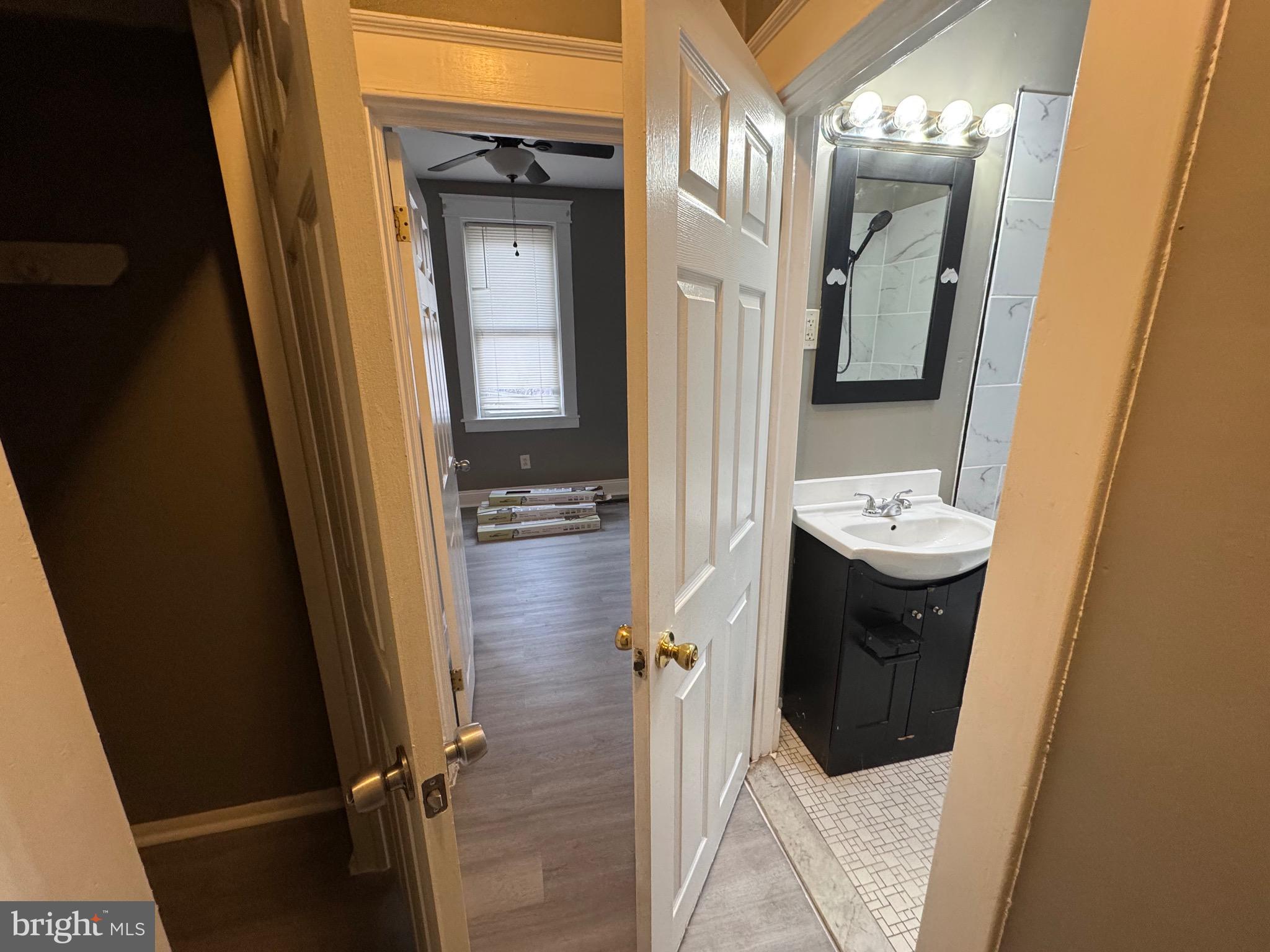 1321 Cambria Street Baltimore, MD 21225 - Photo 24 of 38