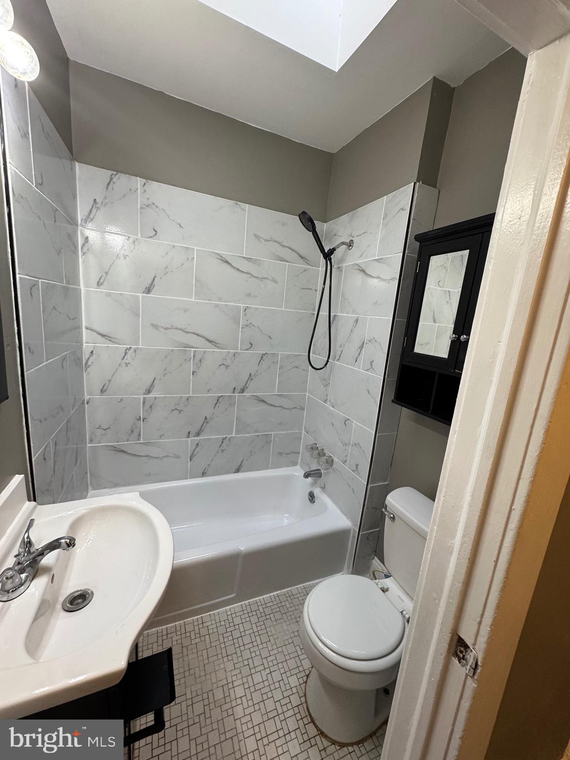 1321 Cambria Street Baltimore, MD 21225 - Photo 29 of 38