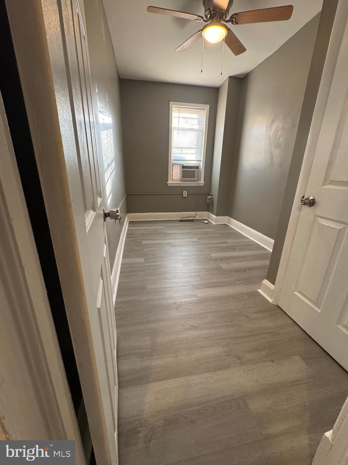 1321 Cambria Street Baltimore, MD 21225 - Photo 35 of 38