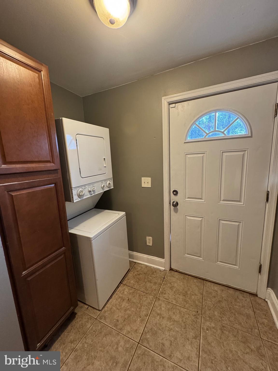 1321 Cambria Street Baltimore, MD 21225 - Photo 10 of 38