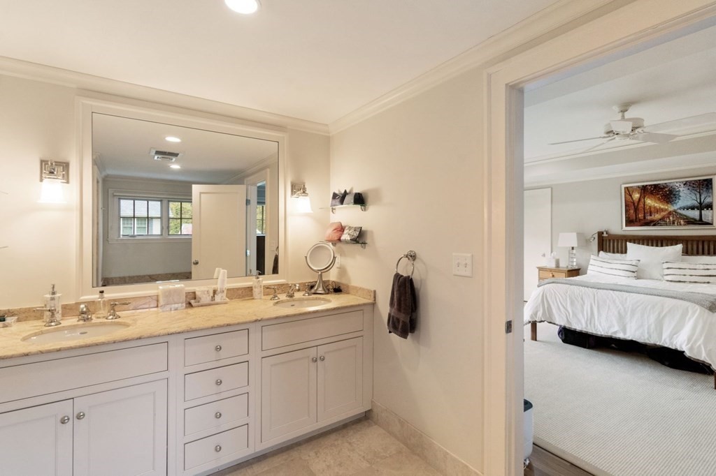 20 Dean Road Wellesley, MA 02481 - Photo 17 of 40