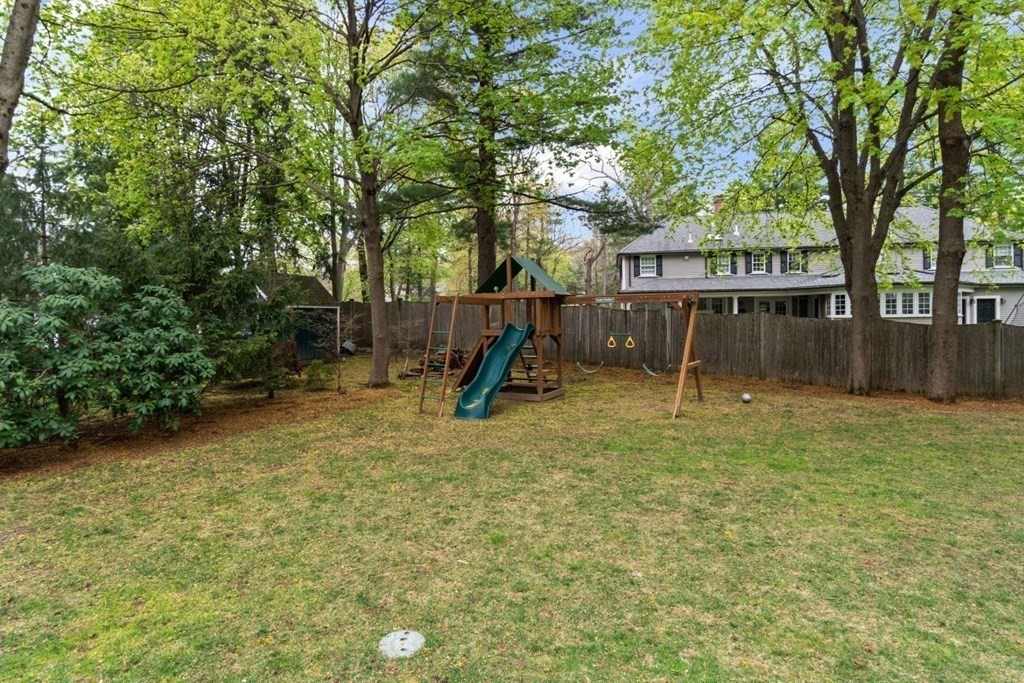 20 Dean Road Wellesley, MA 02481 - Photo 33 of 40