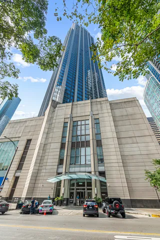 $2,550 | 512 North McClurg Court, Unit 5505, Chicago, IL 60611