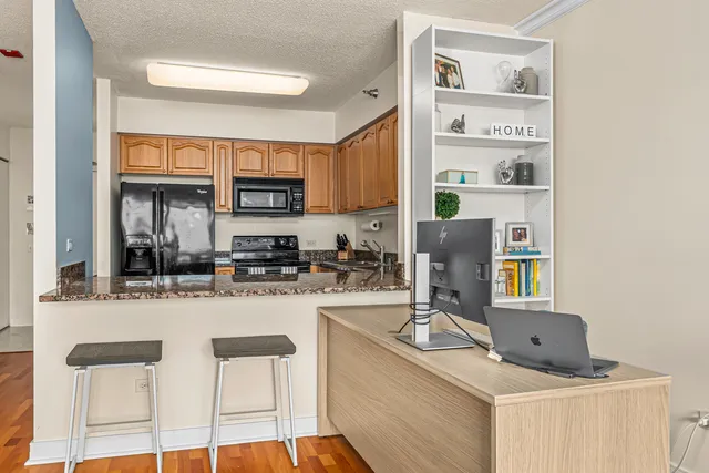 $2,550 | 512 North McClurg Court, Unit 5505, Chicago, IL 60611