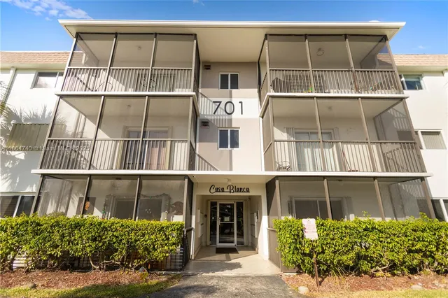 $225,000 | 701 Northeast 1st Court, Unit 209, Hallandale Beach, FL 33009